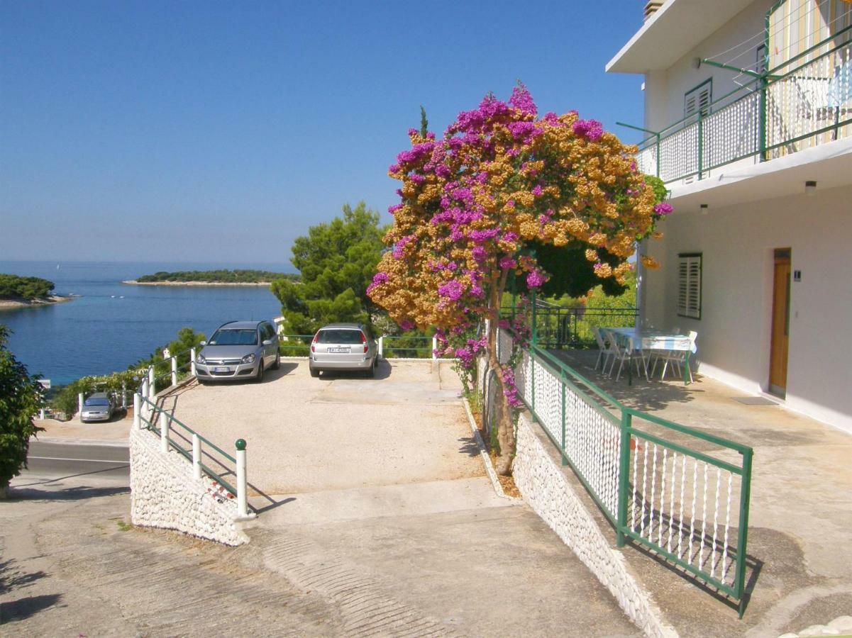Apartment Dijo I Примоштен Экстерьер фото